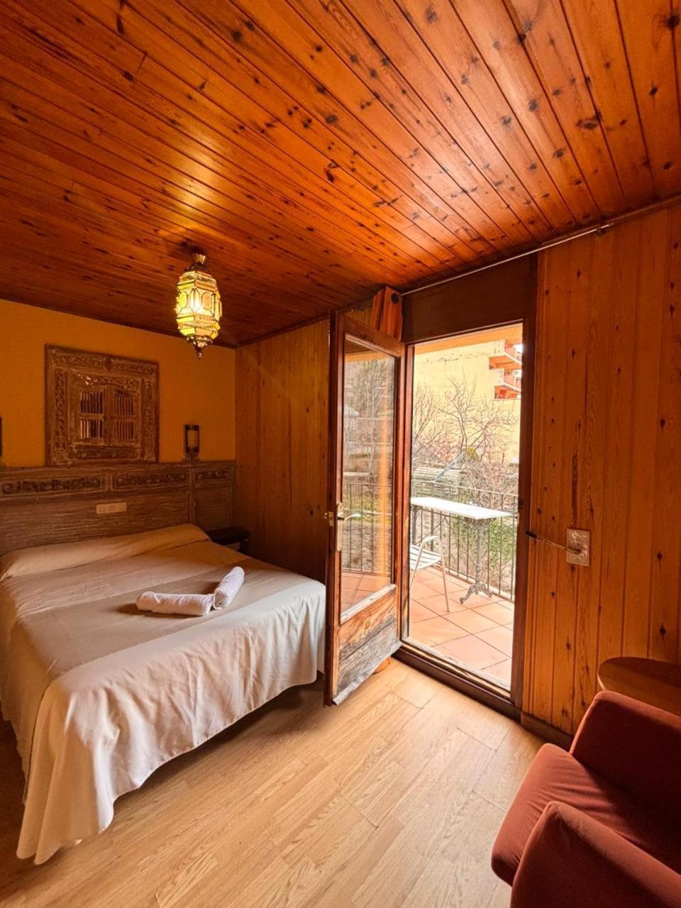Hotel Prats Ribes De Freser Eksteriør billede